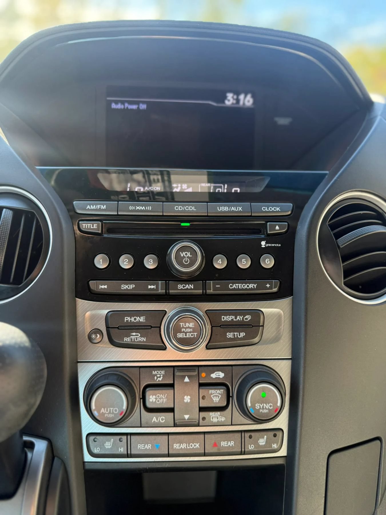 Used 2015 Honda Pilot EX-L image 26