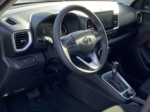 New 2026 Hyundai Venue SEL image 10
