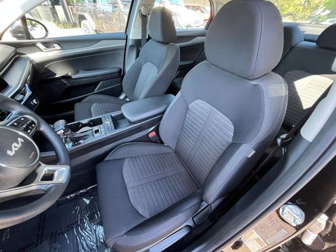 Used 2025 Kia K5 LXS FWD image 37