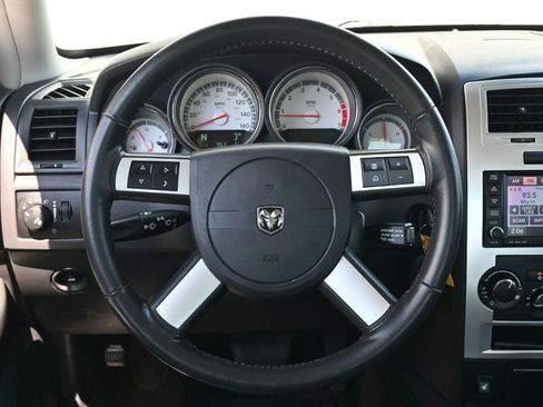 Used 2010 Dodge Charger R/T image 10