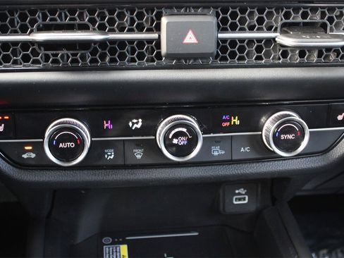 Certified 2024 Honda HR-V EX-L image 27