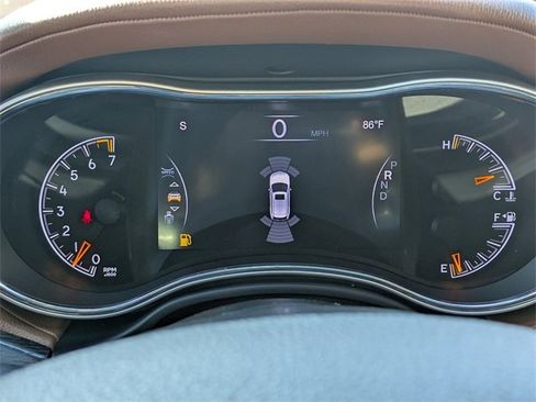 Used 2018 Jeep Grand Cherokee Summit w/ Trailer Tow Group IV image 26