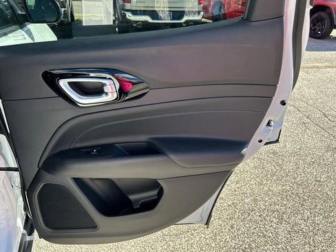 New 2026 Jeep Compass Limited image 27