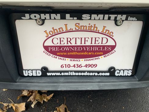 Used 2010 Ford Taurus SEL image 29