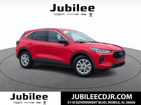 Used 2024 Ford Escape Active image 1