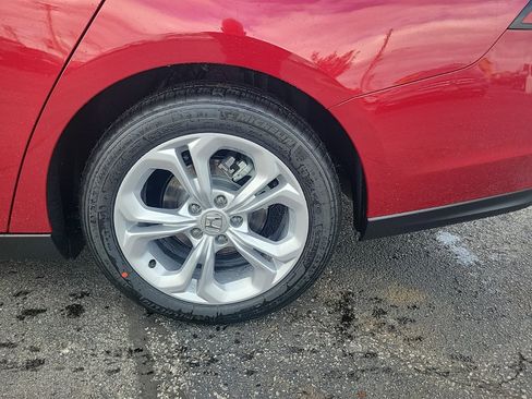 New 2025 Honda Accord LX image 9