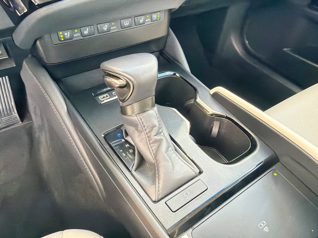 Certified 2024 Lexus ES 350 w/ Premium Package FWD image 20