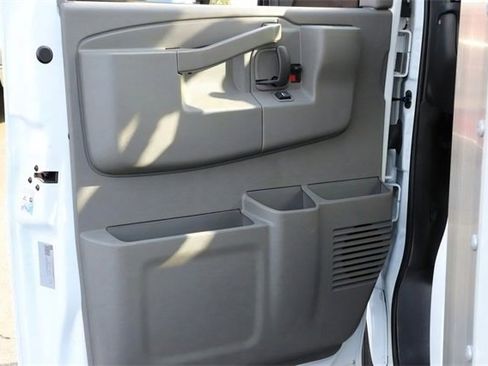 New 2023 Chevrolet Express 3500 w/ Power Convenience Package image 10