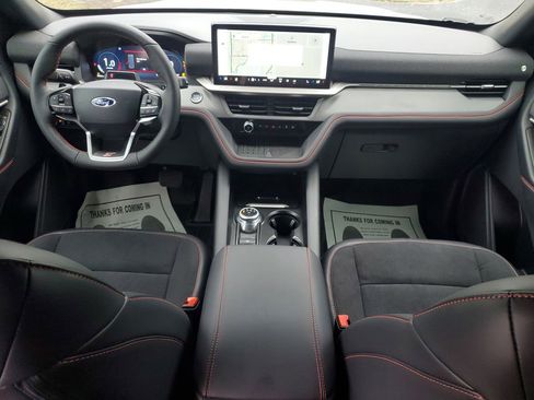 Used 2025 Ford Explorer ST w/ Sun And Sound Package image 22