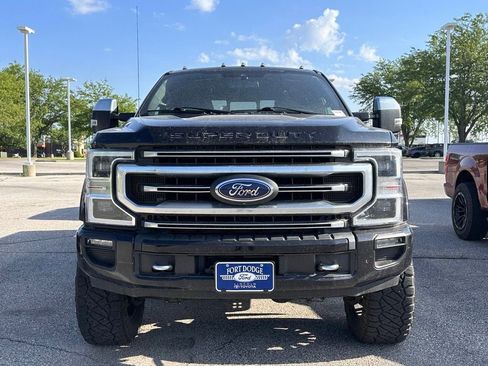 Certified 2020 Ford F350 Platinum w/ Tremor Off-Road Package AWD/4WD image 2