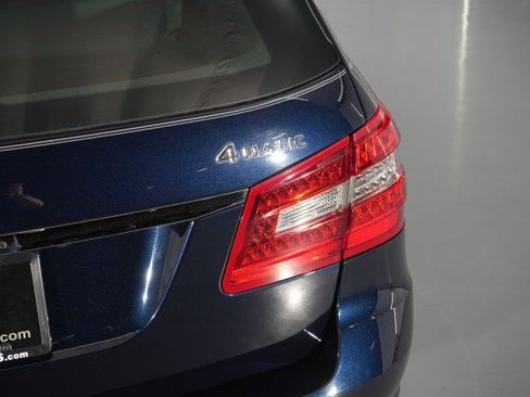 Used 2012 Mercedes-Benz E 350 4MATIC Wagon image 18