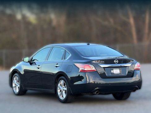 Used 2015 Nissan Altima 2.5 SL w/ Technology Package image 10