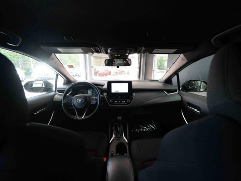Used 2024 Toyota Corolla SE FWD image 19
