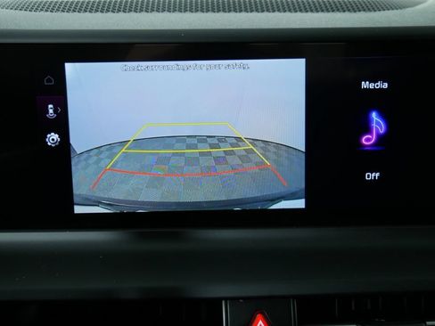 New 2026 Kia Seltos S AWD/4WD image 33