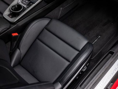 Used 2024 Porsche 911 Carrera S w/ Sport Package image 35