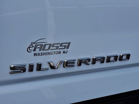Used 2024 Chevrolet Silverado 3500 LTZ w/ LTZ Plus Package AWD/4WD image 23
