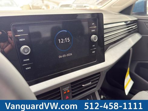 New 2026 Volkswagen Jetta SE FWD image 16