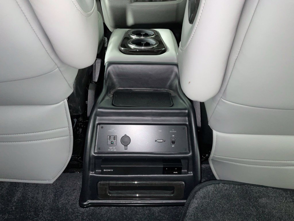 New 2026 Ford Transit 150 Low Roof AWD image 22