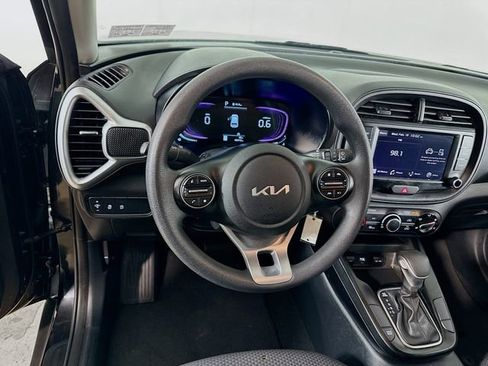 Used 2024 Kia Soul LX w/ Option Group 015 image 20