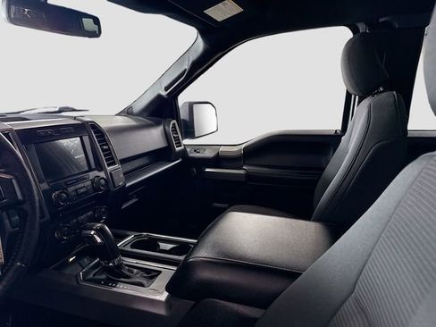 Used 2016 Ford F150 XLT w/ Equipment Group 302A Luxury image 23