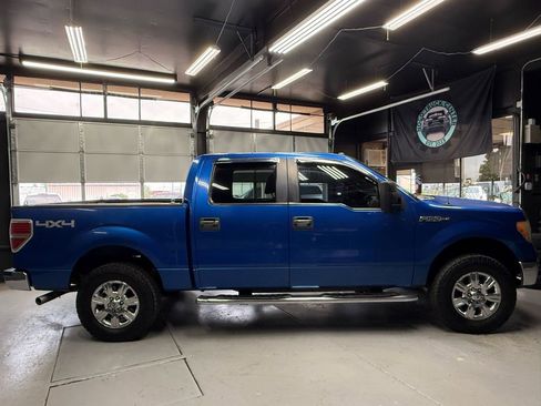 Used 2011 Ford F150 XLT w/ XLT Chrome Pkg AWD/4WD image 4