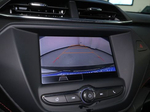 Used 2023 Chevrolet TrailBlazer RS image 30