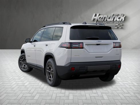 New 2026 Jeep Cherokee Laredo AWD/4WD image 2