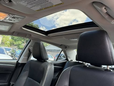 Used 2016 Toyota Corolla LE Premium FWD image 26