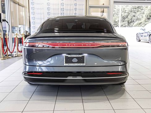 Used 2023 Lucid Air Pure image 16