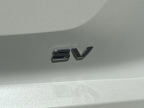 Used 2024 Nissan Pathfinder SV FWD image 9