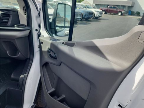 New 2026 Ford Transit 250 Low Roof w/ Load Area Protection Package RWD image 19