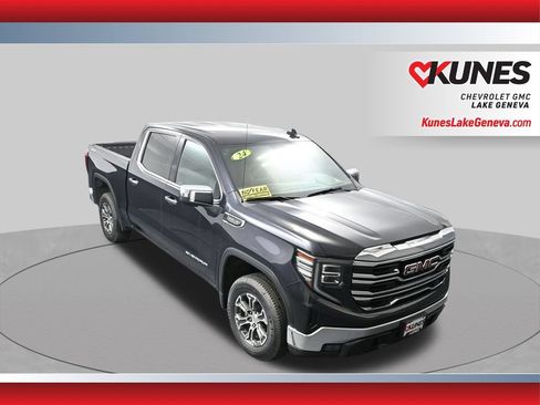 Used 2024 GMC Sierra 1500 SLT AWD/4WD image 13