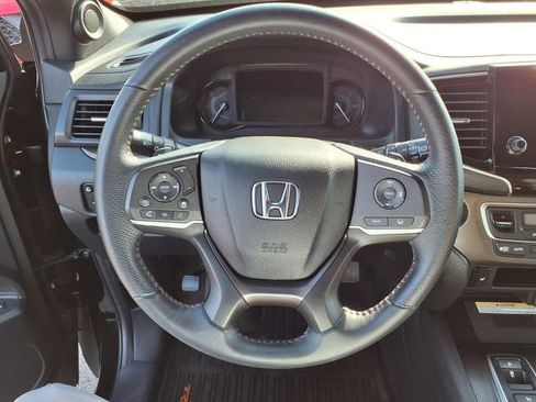 Certified 2023 Honda Passport TrailSport image 8