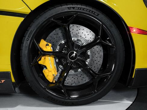 Used 2019 McLaren 600LT image 31