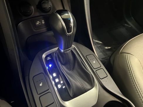 Used 2018 Hyundai Santa Fe Sport image 27