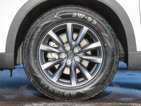 Used 2023 MAZDA CX-9 Touring image 14