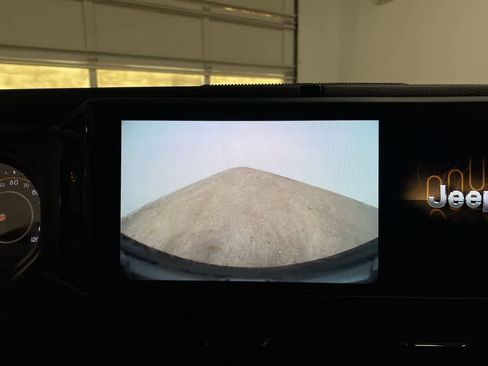 Used 2024 Jeep Wrangler Sport S image 24