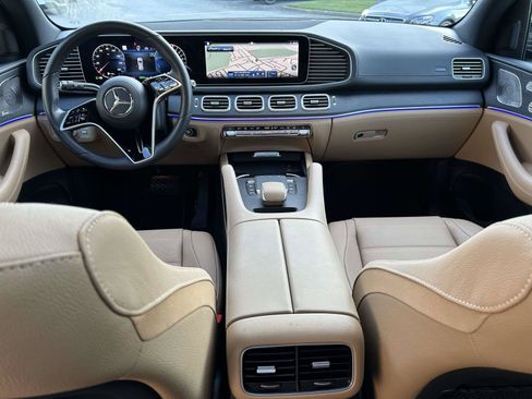Certified 2025 Mercedes-Benz GLE 450e 4MATIC image 24