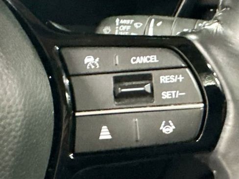 Used 2023 Honda CR-V EX-L image 10
