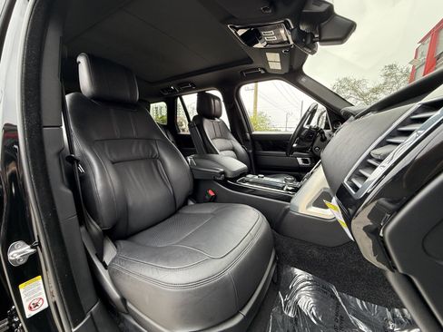 Used 2021 Land Rover Range Rover Westminster Edition image 16