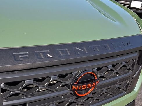 Certified 2024 Nissan Frontier PRO-4X w/ Technology Package AWD/4WD image 30