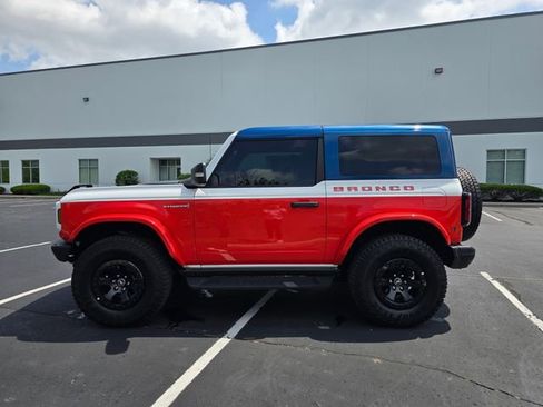 Used 2025 Ford Bronco Stroppe Edition AWD/4WD image 11