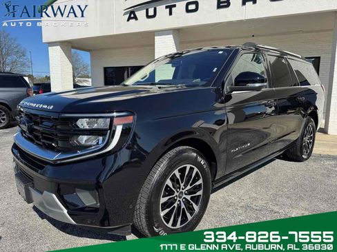 Used 2025 Ford Expedition Max Platinum image 2