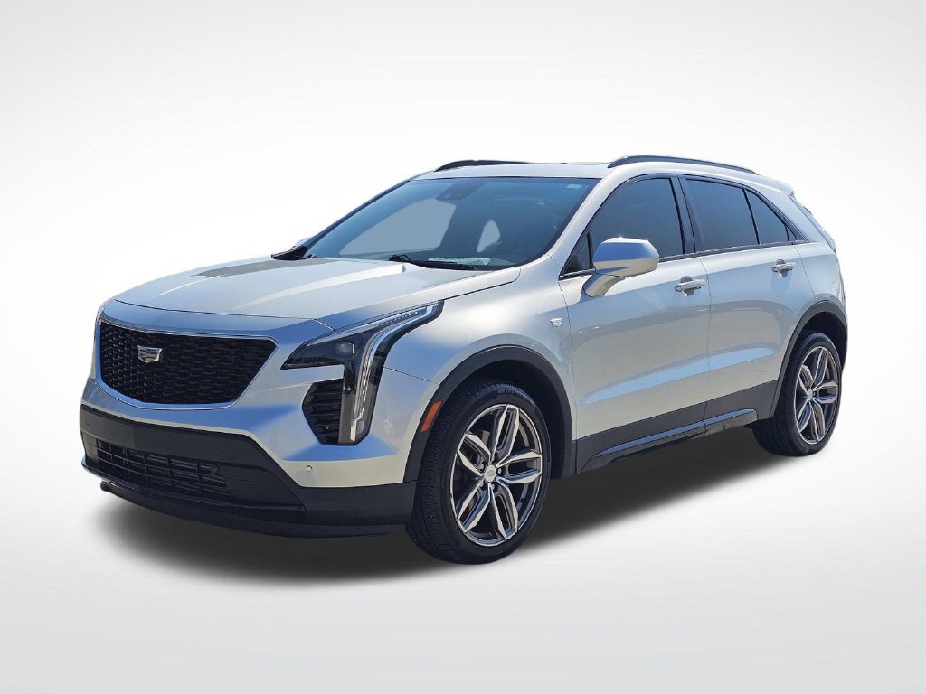 Used 2019 Cadillac XT4 Sport w/ Driver Awareness Package FWD image 6