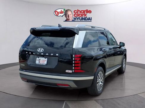 New 2026 Hyundai Palisade FWD Hybrid image 5