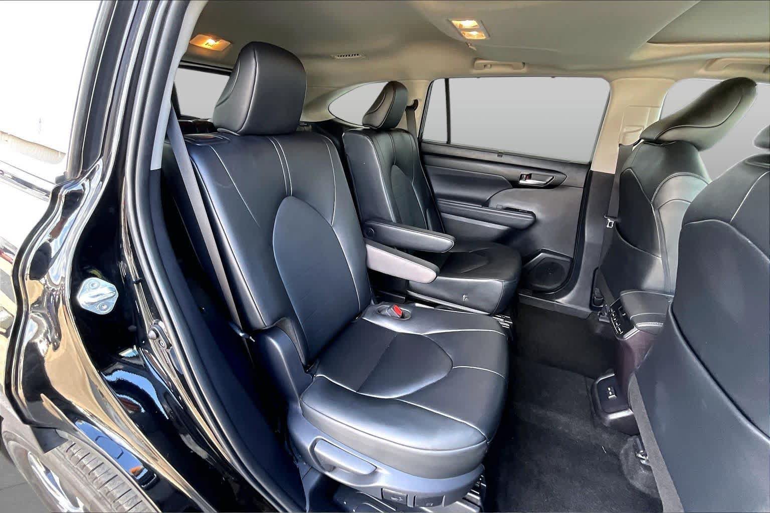 Used 2026 Toyota Highlander XLE AWD/4WD image 20