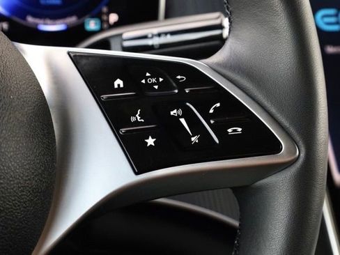 Used 2023 Mercedes-Benz EQE 350+ 4MATIC SUV image 17