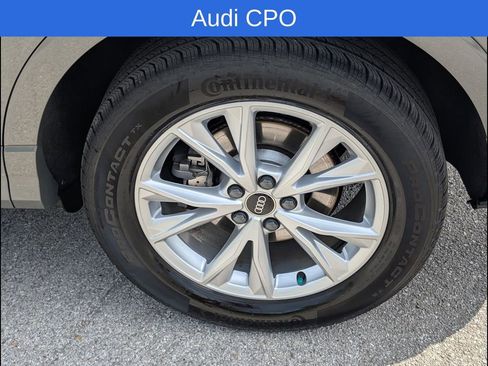 Certified 2025 Audi Q3 2.0T Premium Plus w/ Premium Plus Package AWD/4WD image 22