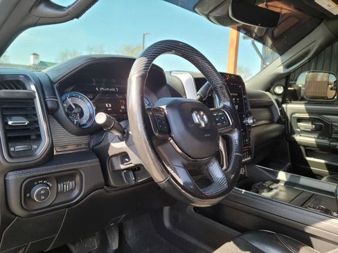 Used 2020 RAM 3500 Limited AWD/4WD image 9