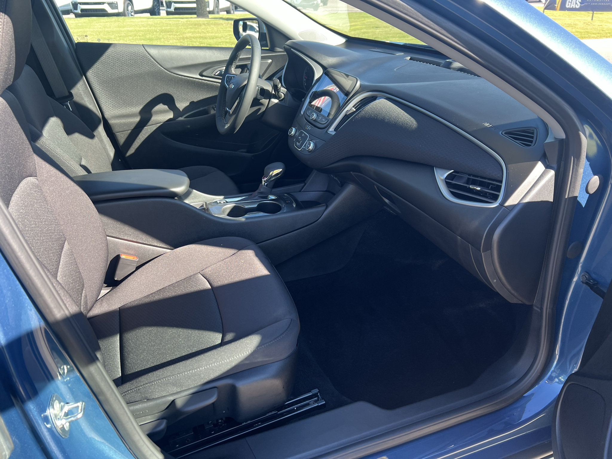 Used 2024 Chevrolet Malibu RS FWD image 15